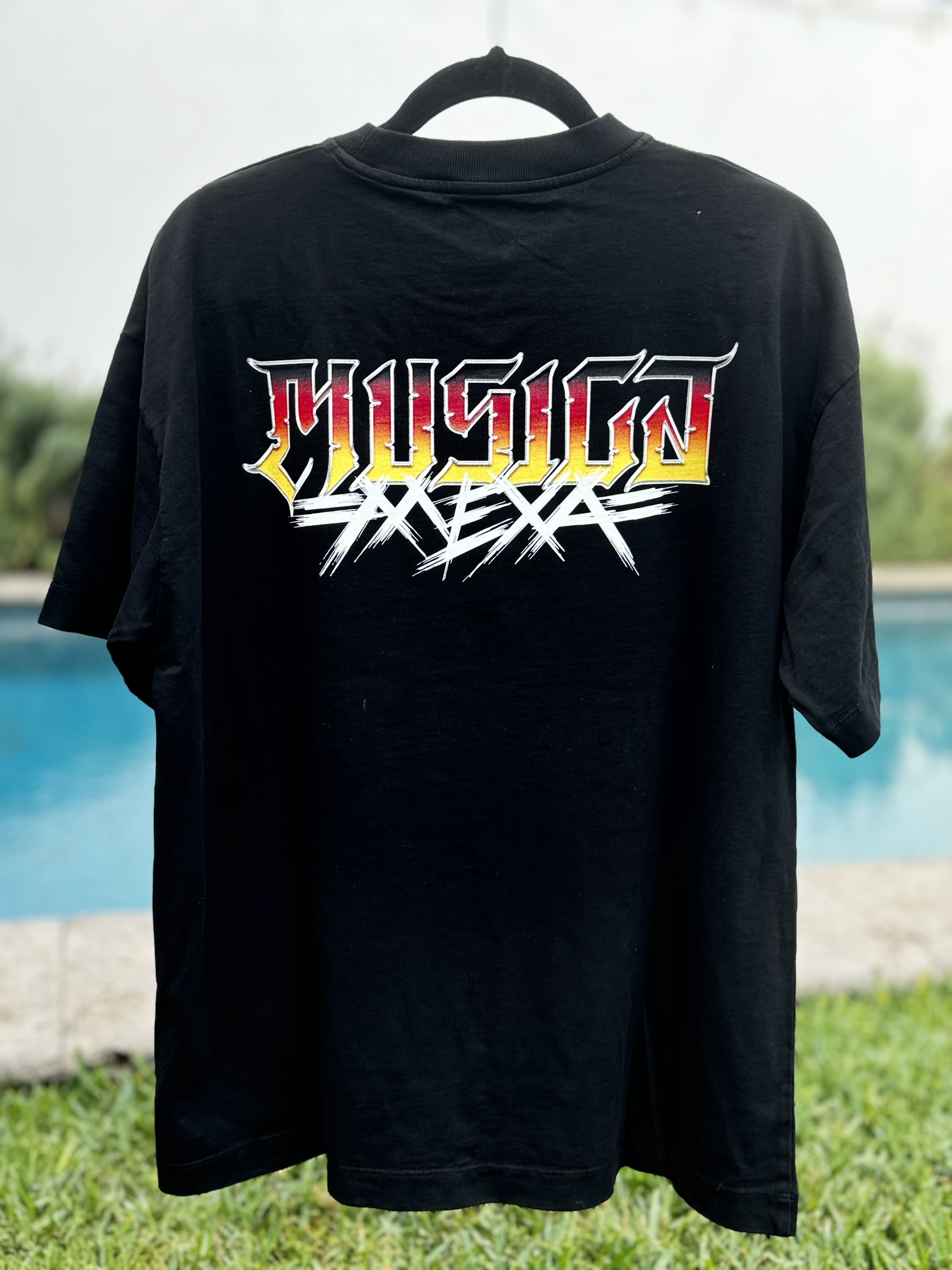 Playera edición especial TFU amarilla espalda